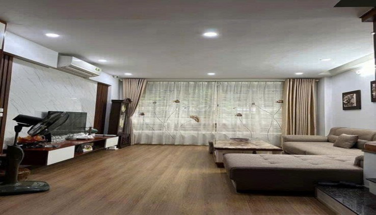 Cho thuê MBKD SPA PHỐ Nguyên Hồng - Đống Đa - 50m - 4 tầng - 28 triệu Full đồ